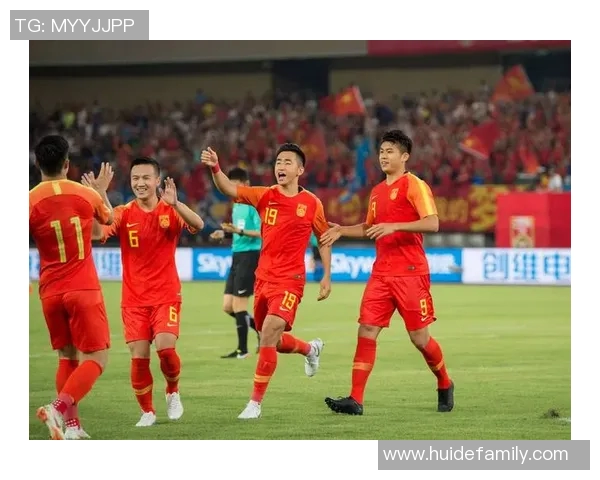 中国与香港足球对决首发阵容分析及战术解读